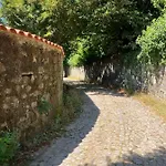 Holiday home Casa Do Cruzeiro Do Outeiro -comfort And Tradition