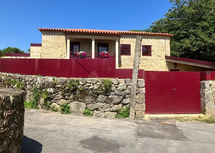 Casa Do Cruzeiro Do Outeiro -comfort And Tradition *